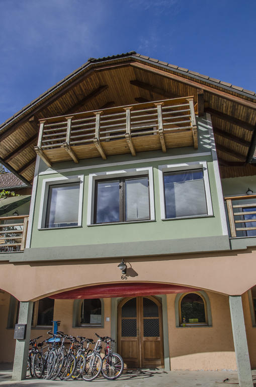 Miskar Rooms Cerknica Exterior foto